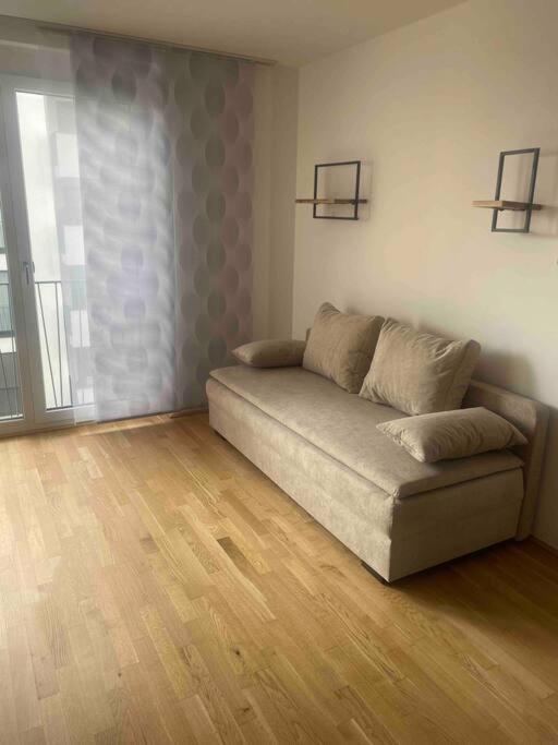 Moderne Wohnung In Der Toplage Inkl. Garage فيينا المظهر الخارجي الصورة